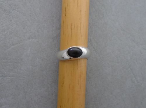 Sterling silver & black onyx ring with a waved shank
