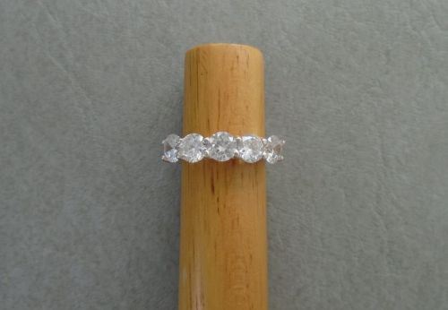 Sterling silver ring with 5 clear stones