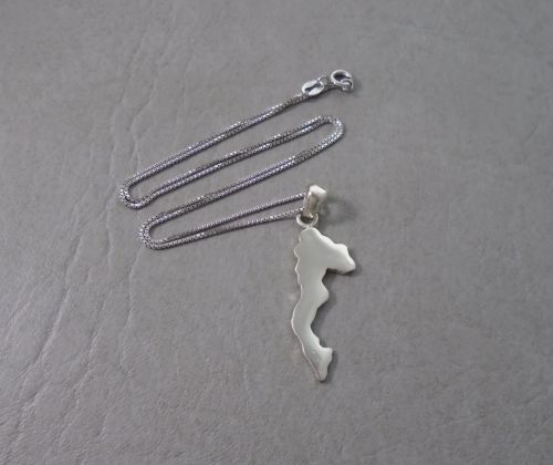 Italian sterling silver ITALY map necklace