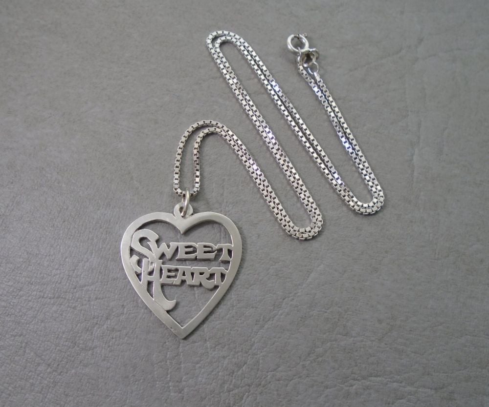 Cute sterling silver 'SWEETHEART' necklace