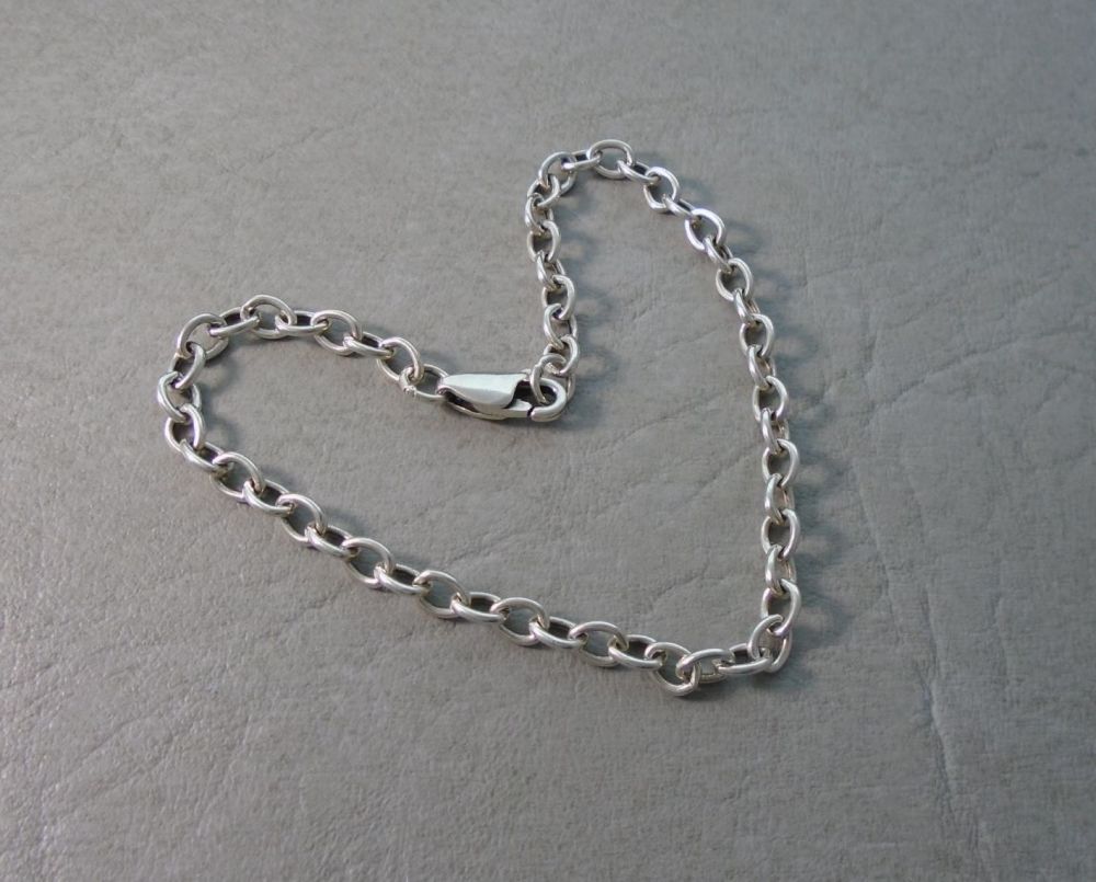Sterling silver trace chain bracelet (7.5