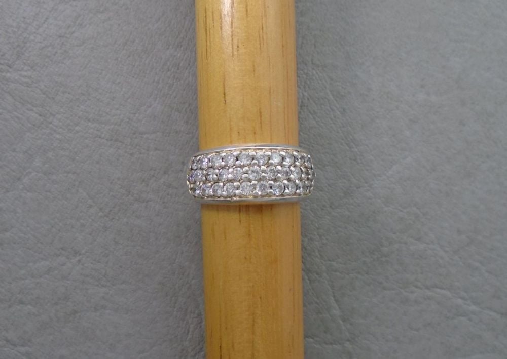 Sterling silver ring with 31 clear stones