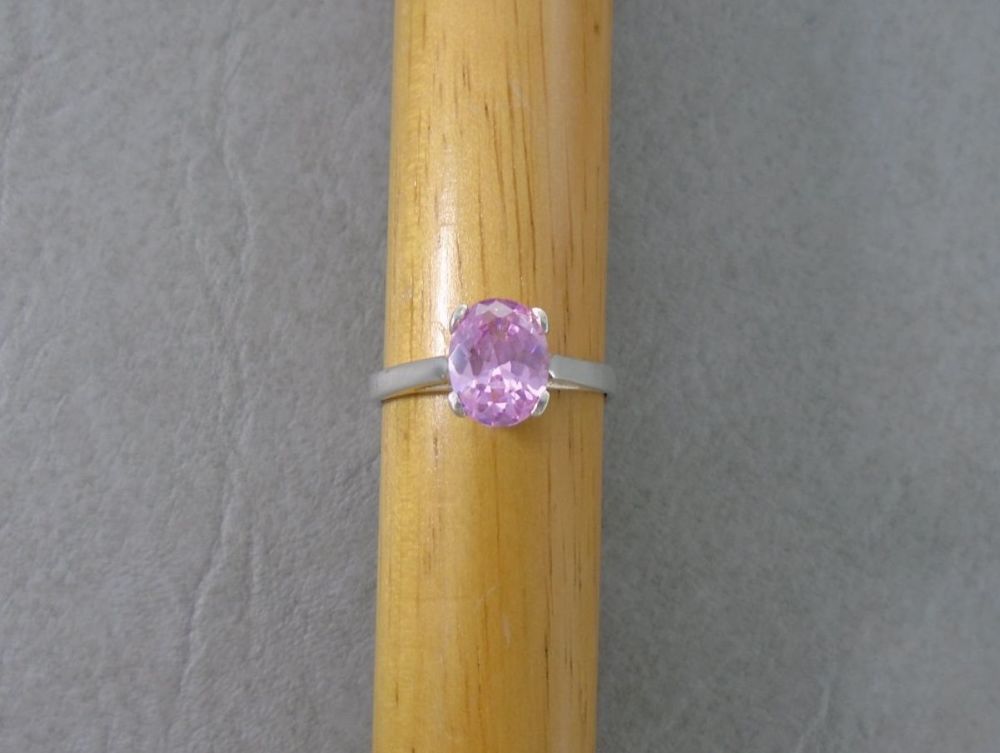 Sterling silver & pink oval solitaire ring