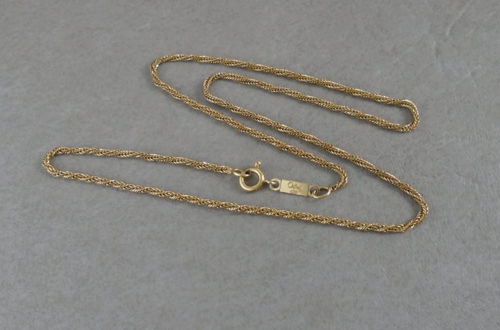Oriflame - Sterling silver fancy woven twisted chain with gold finish