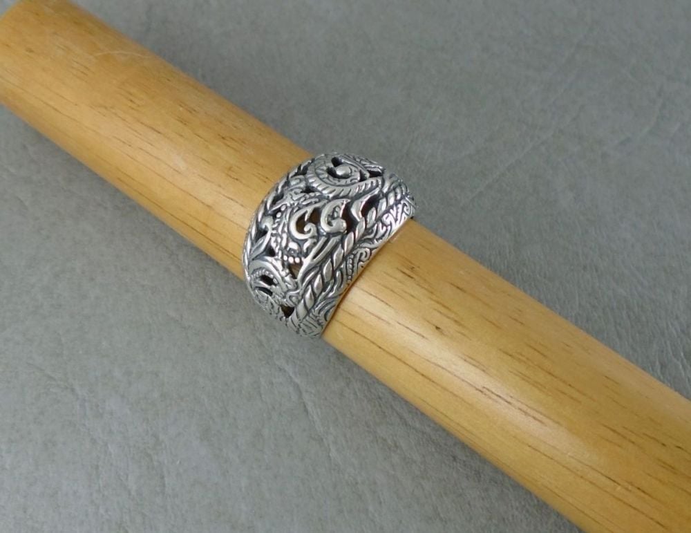 Sterling silver domed south western ring