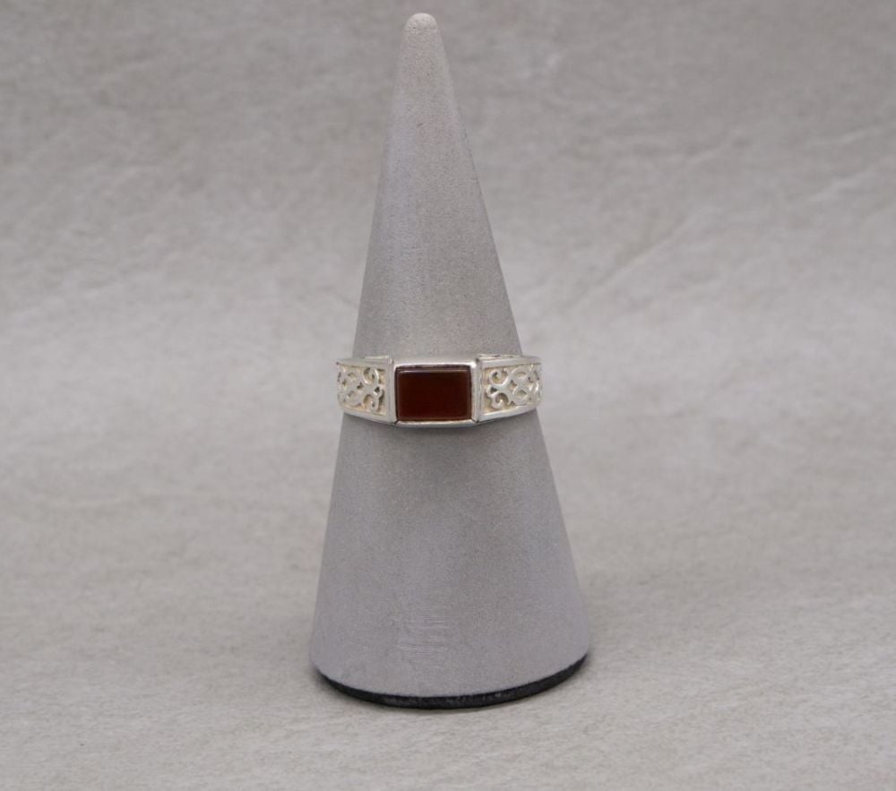 Sterling silver & carnelian ring with patterned shoulders