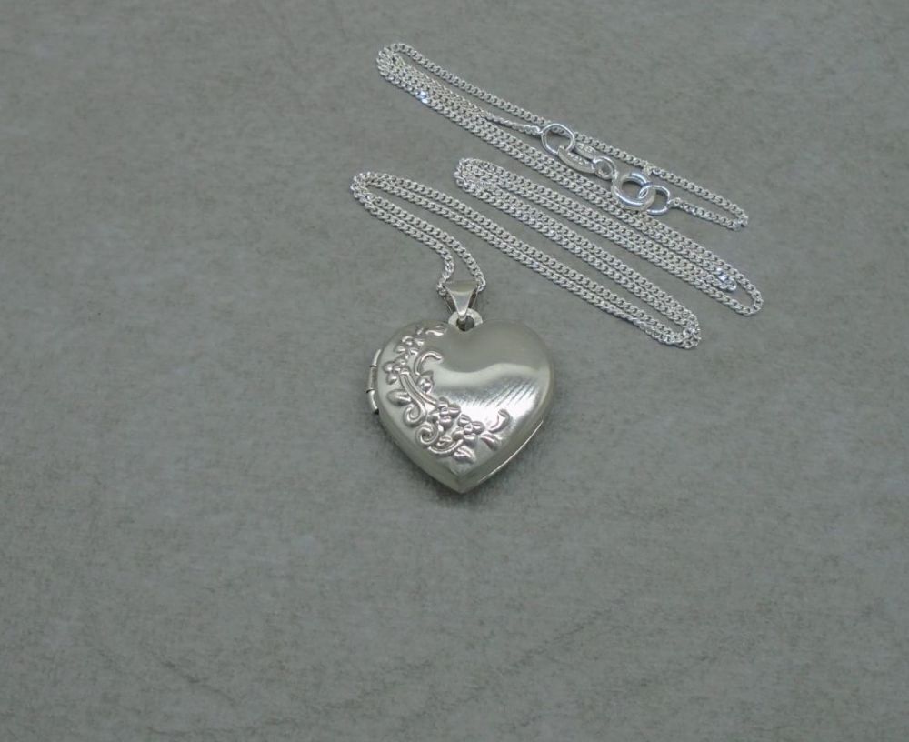 Floral embossed sterling silver heart locket & chain / necklace