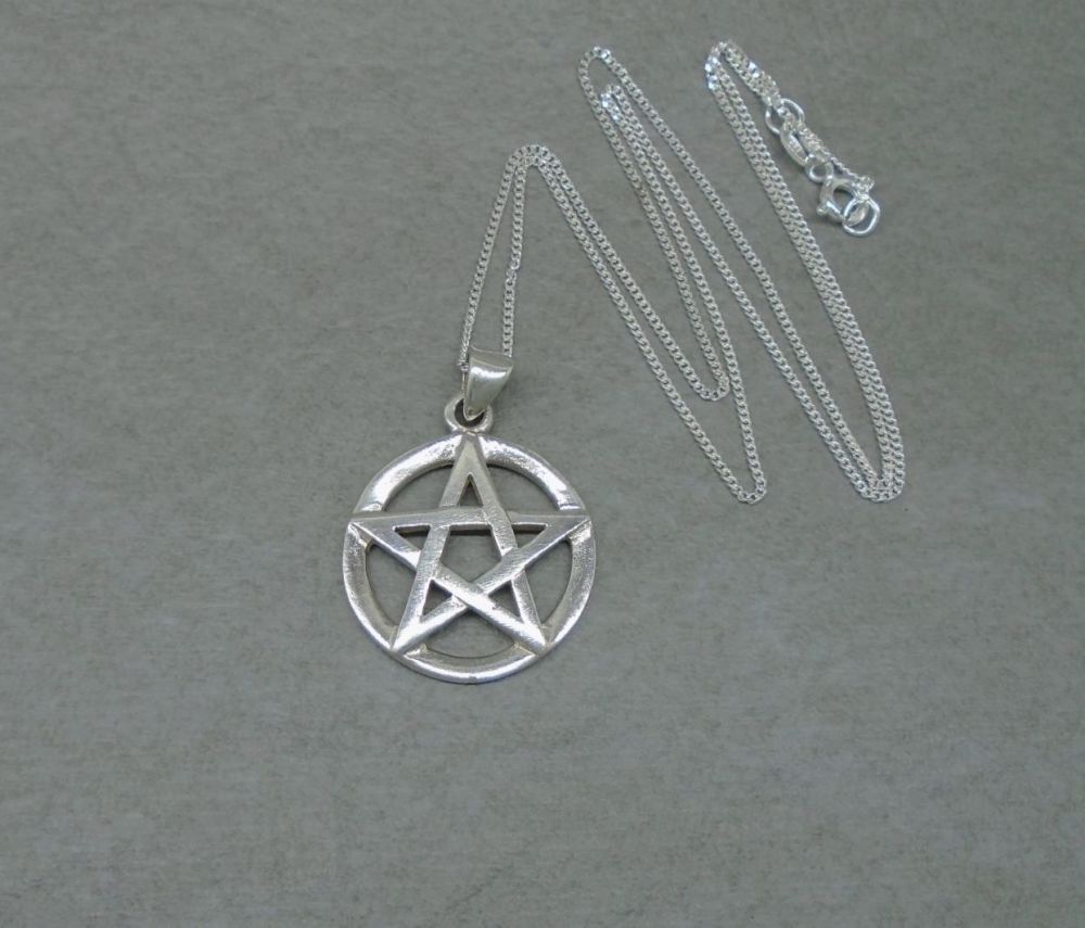 Sterling silver pentacle / pentagram star necklace