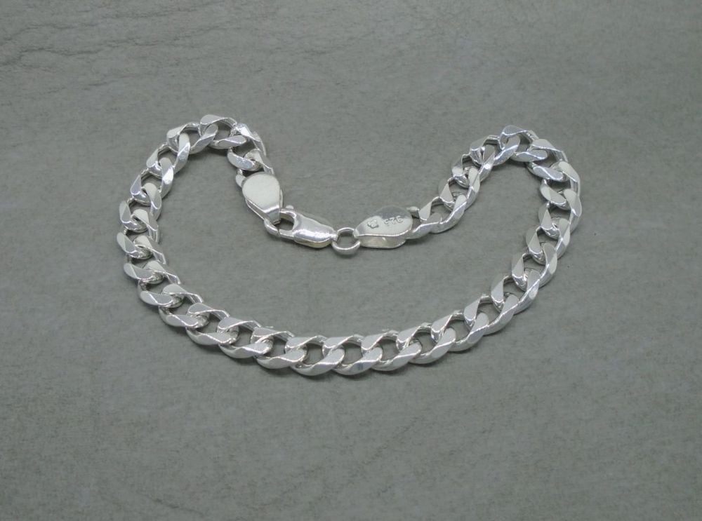 Sterling silver beveled edge curb chain bracelet (8.5