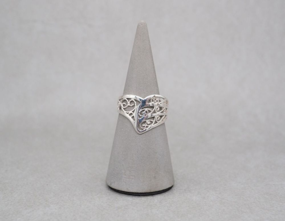Asymmetric sterling silver wishbone ring with filigree detail