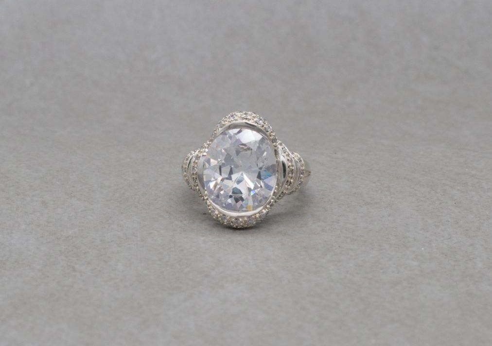 Oval sterling silver & clear stone cocktail ring
