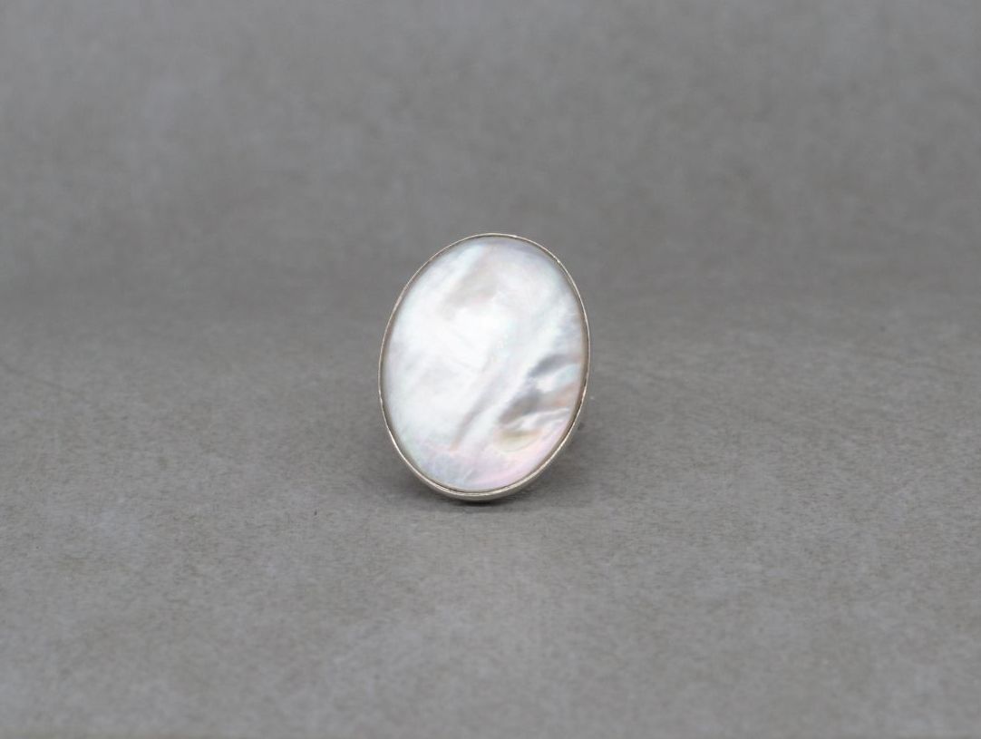 Statement sterling silver & mother of pearl ring