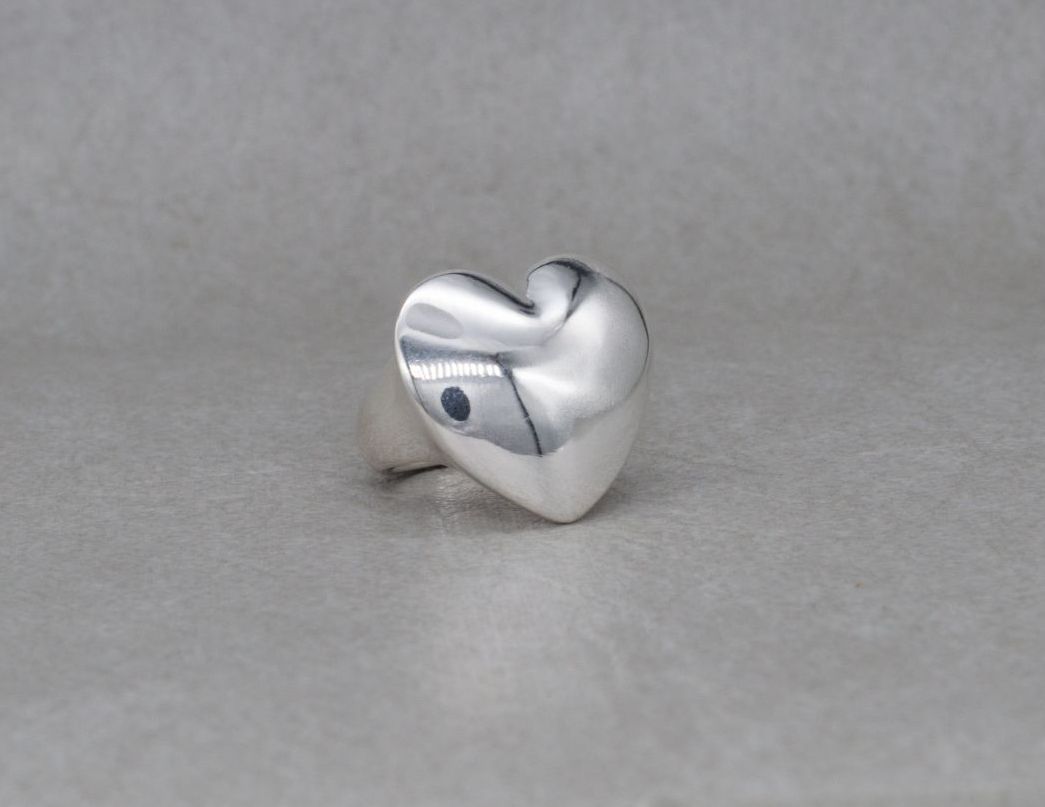 Chunky sterling silver puffy heart ring