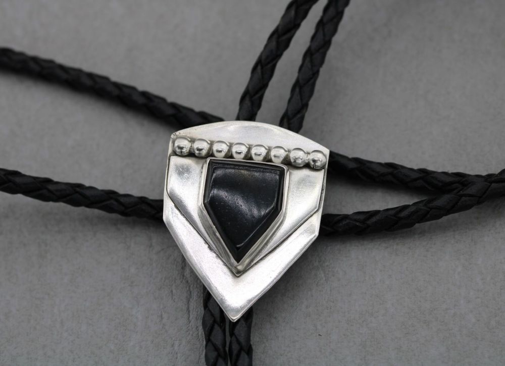 REFURBISHED South western sterling silver, leather & black onyx bolo-tie necklace