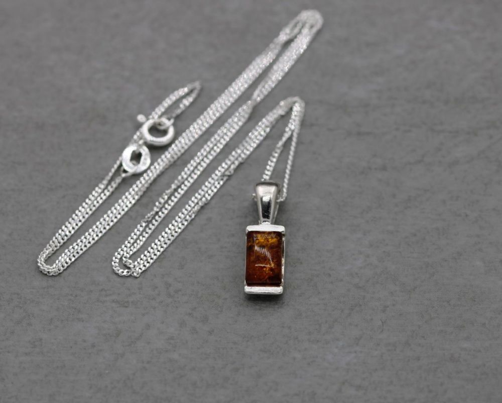 Small sterling silver & amber necklace
