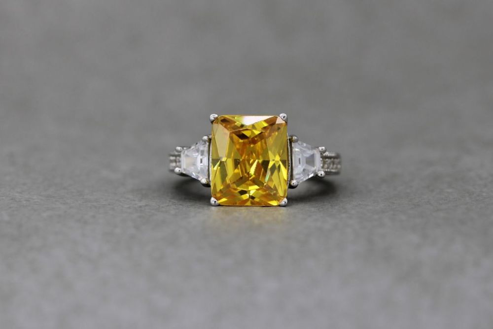 Bold sterling silver cocktail ring with yellow & clear stones