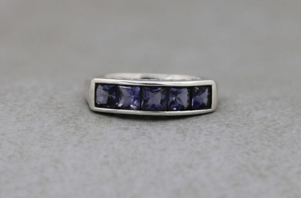 Sterling silver & amethyst ring
