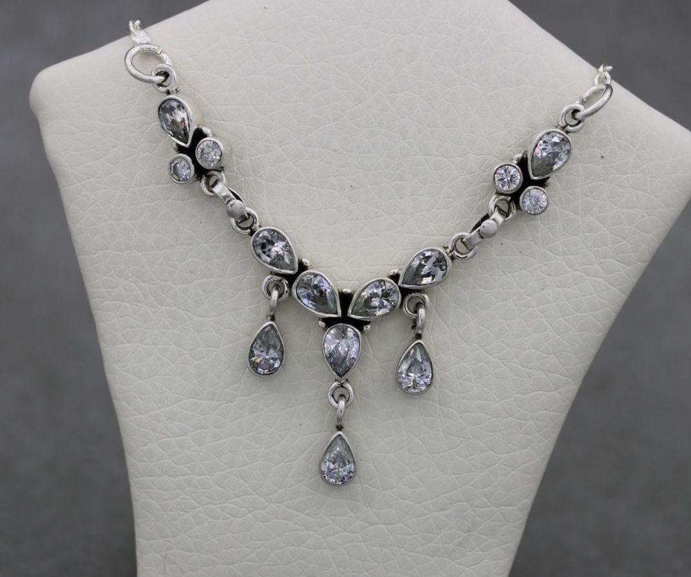 Sterling silver & clear stone dropper necklace