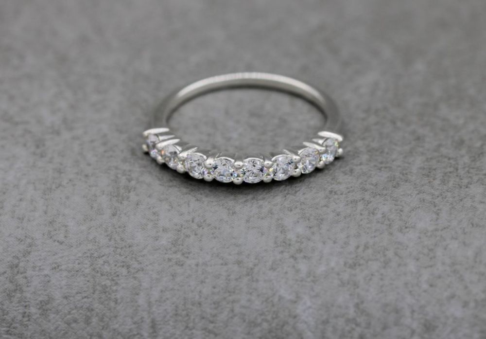 Sterling silver & clear crystal ring