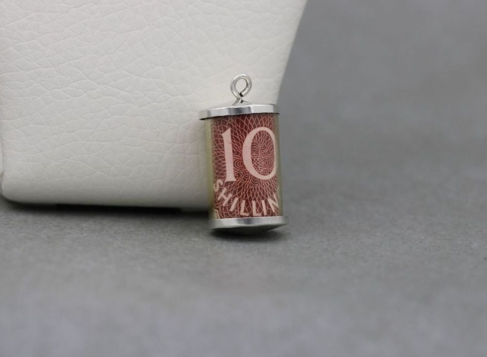 Vintage silver 10 shilling note charm