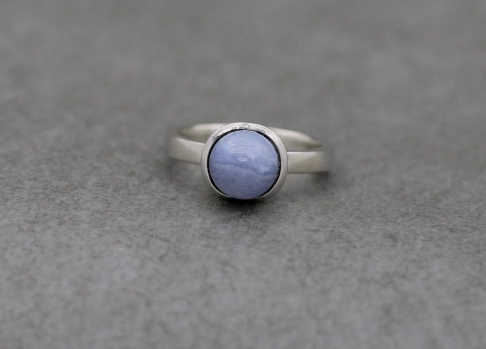 Sterling silver & blue lace agate ring