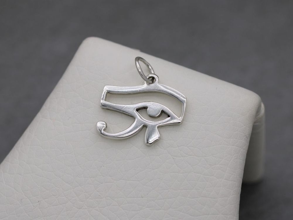 Small sterling silver Egyptian Eye of Horus pendant