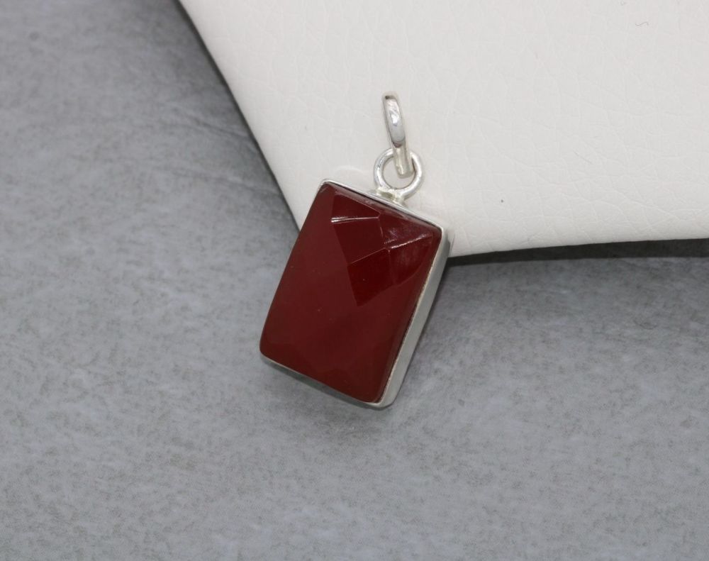 Handmade sterling silver & faceted carnelian pendant