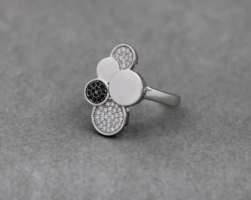 Long sterling silver ring with black & clear stones