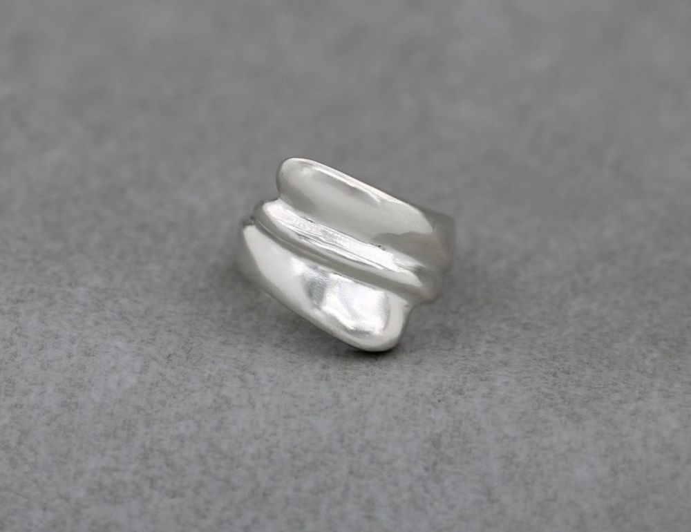 Solid Mexico sterling silver bypass style ring