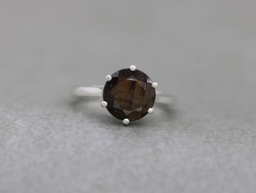 Bold sterling silver & golden brown gemstone solitaire ring