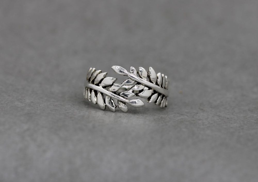 Sterling silver leaf bypass ring (x2)