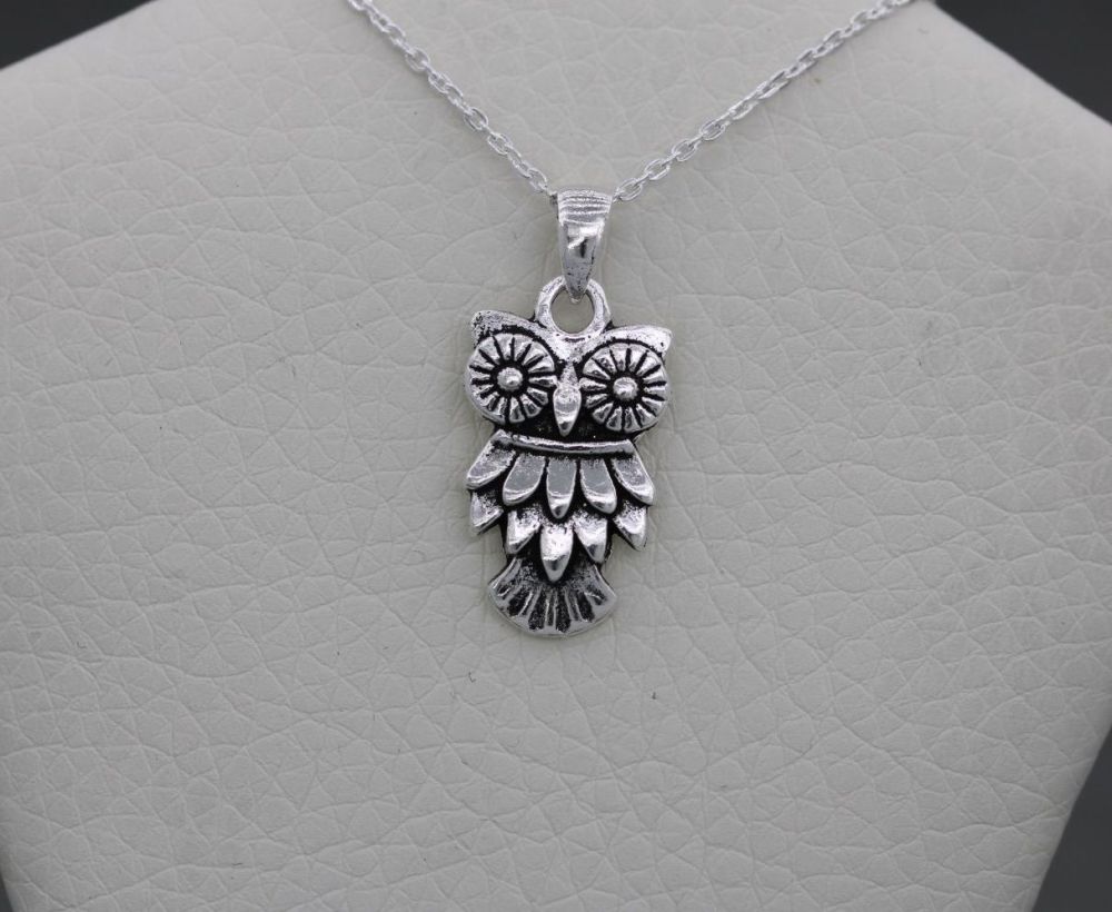 NEW Sterling silver owl necklace