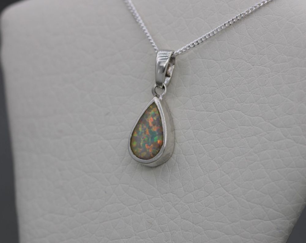 Small sterling silver & imitation opal teardrop necklace