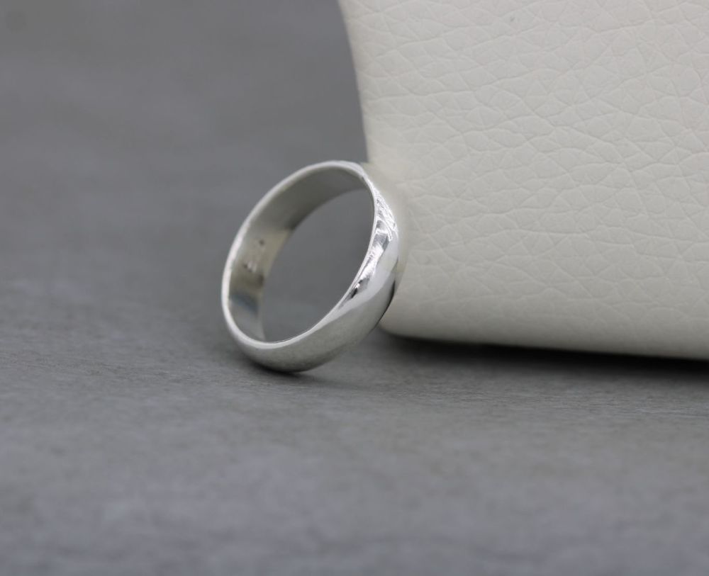 Sterling silver 'D' profile wedding band ring