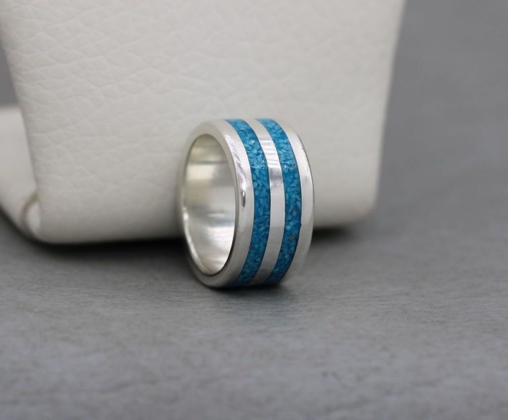 South western sterling silver & crushed turquoise band ring