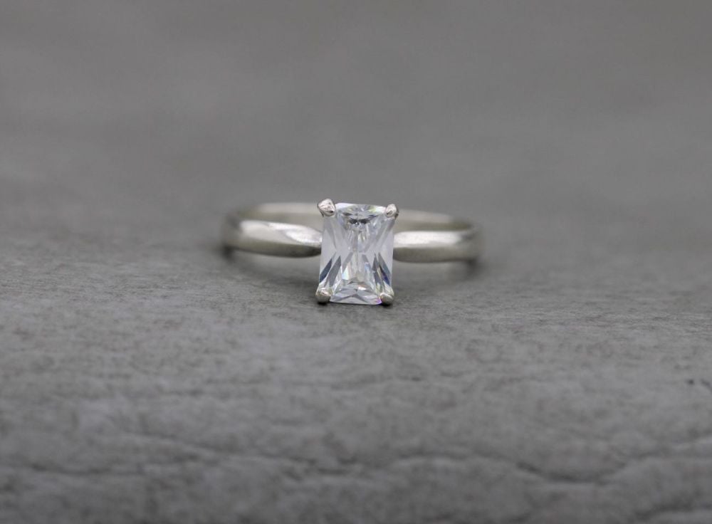 Sterling silver & clear rectangular stone solitaire ring