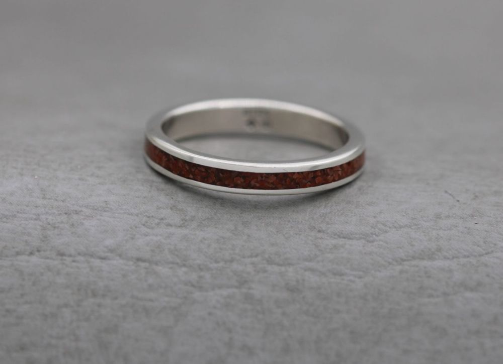 NEW South western sterling silver ring with crushed coral inlay (T)