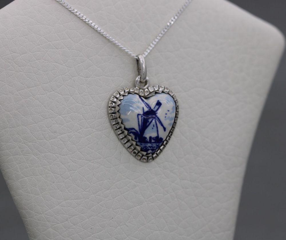 REFURBISHED Small silver & ceramic heart necklace with a blue & white windmill design