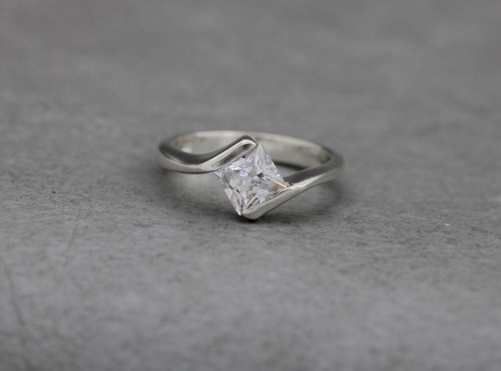 Sterling silver & clear square stone solitaire ring