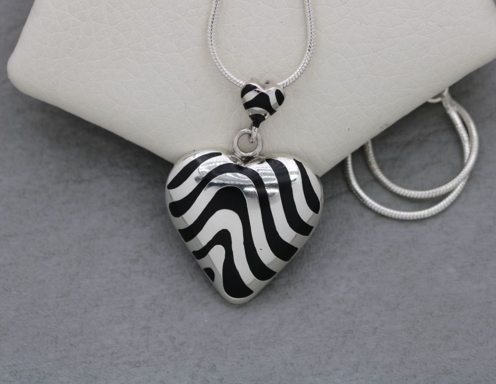Sterling silver & black resin heart necklace