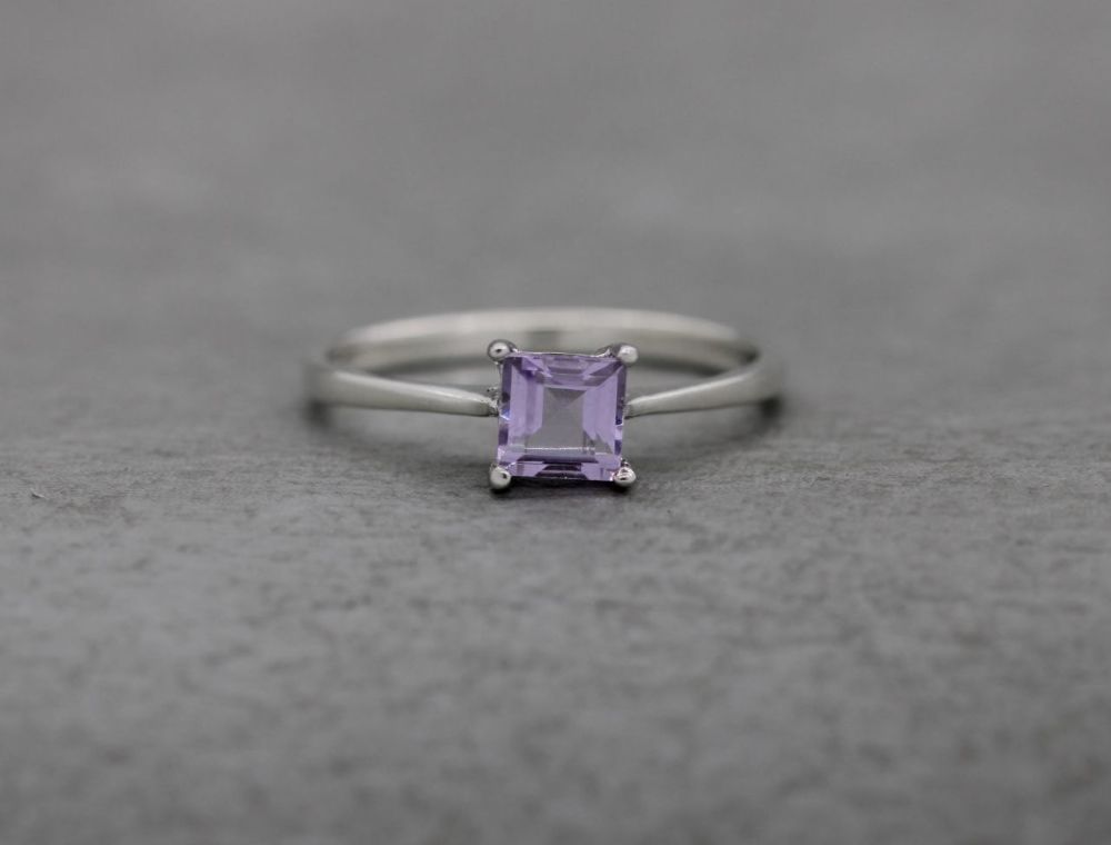 Sterling silver & square lilac stone solitaire ring