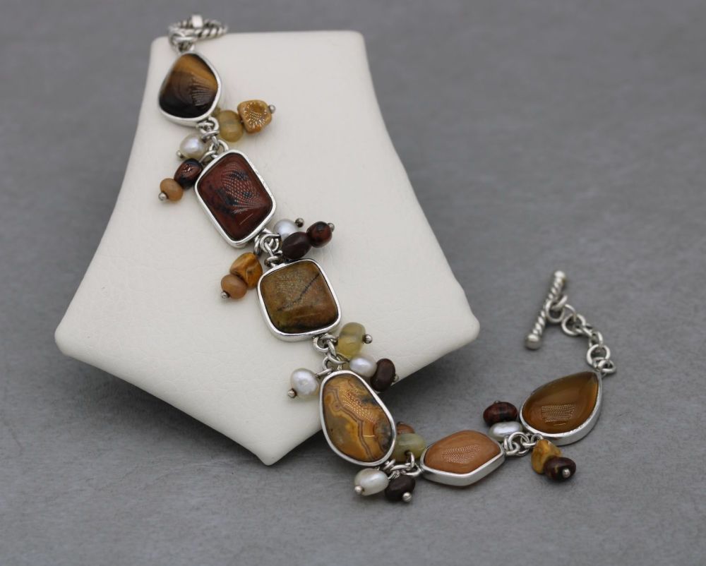 Sterling silver, agate, quartz, tiger's eye & freshwater pearl toggle brace