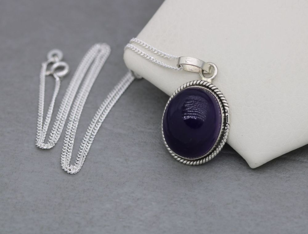 Sterling silver & amethyst necklace