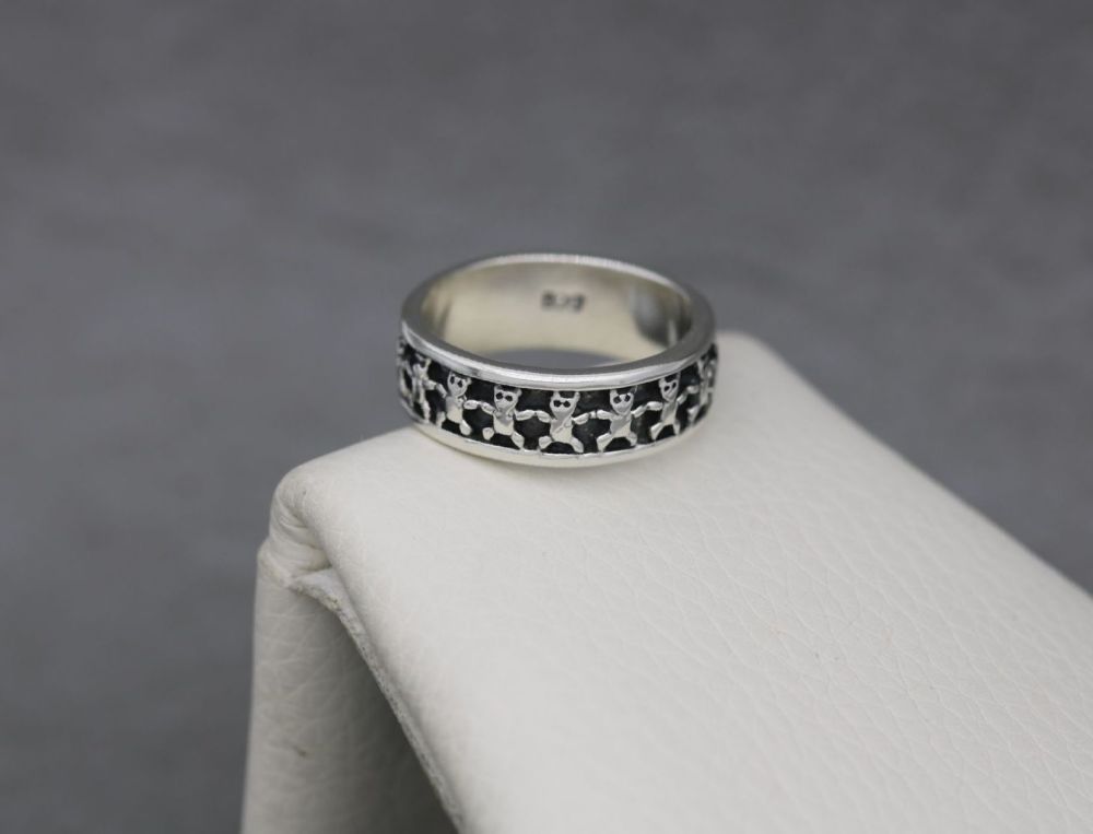 REFURBISHED Sterling silver teddy bear ring (P)