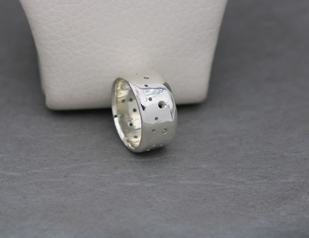 HANDMADE Perforated sterling silver ring (10mm)