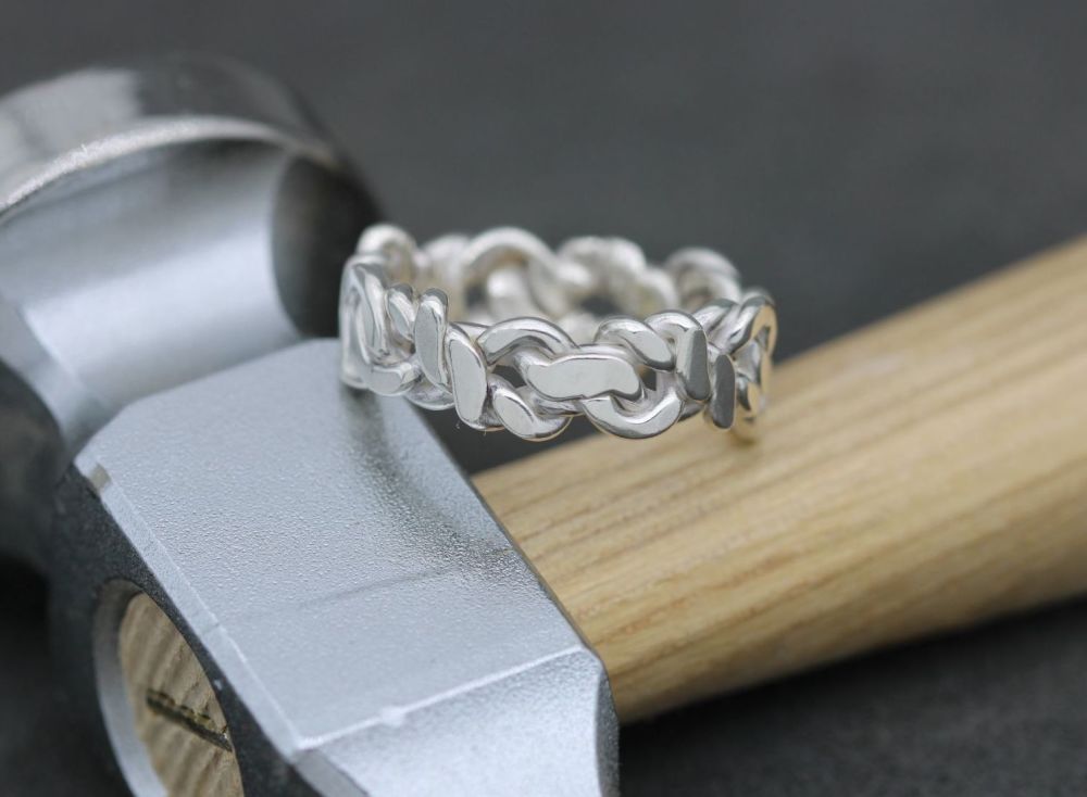 Handmade Seriously twisted sterling silver ring (N ½)