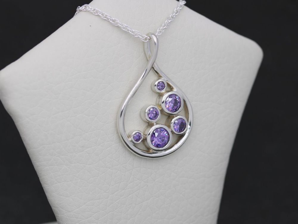 REFURBISHED Sterling silver & purple stone teardrop necklace