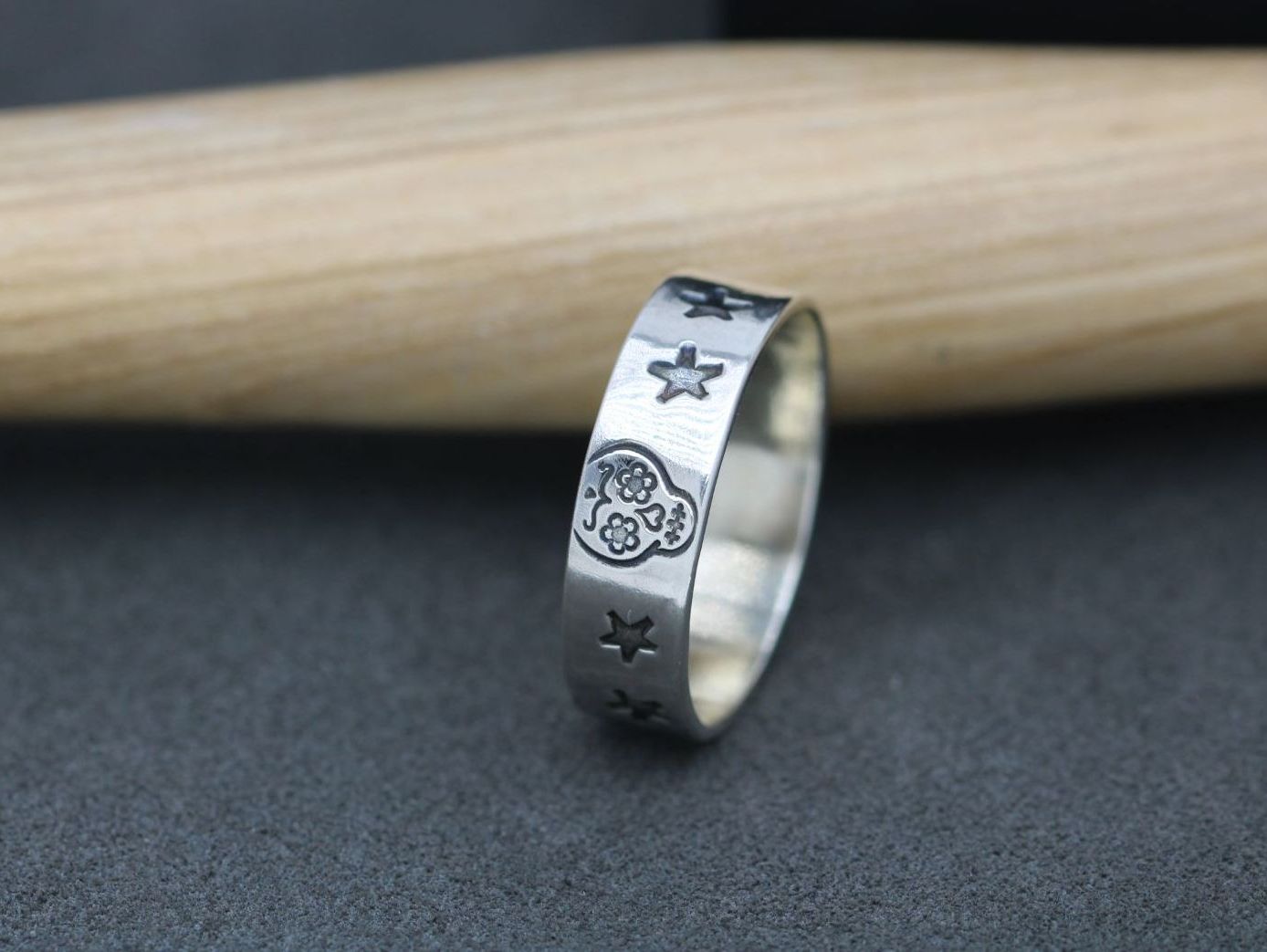 skull and stars band (5)