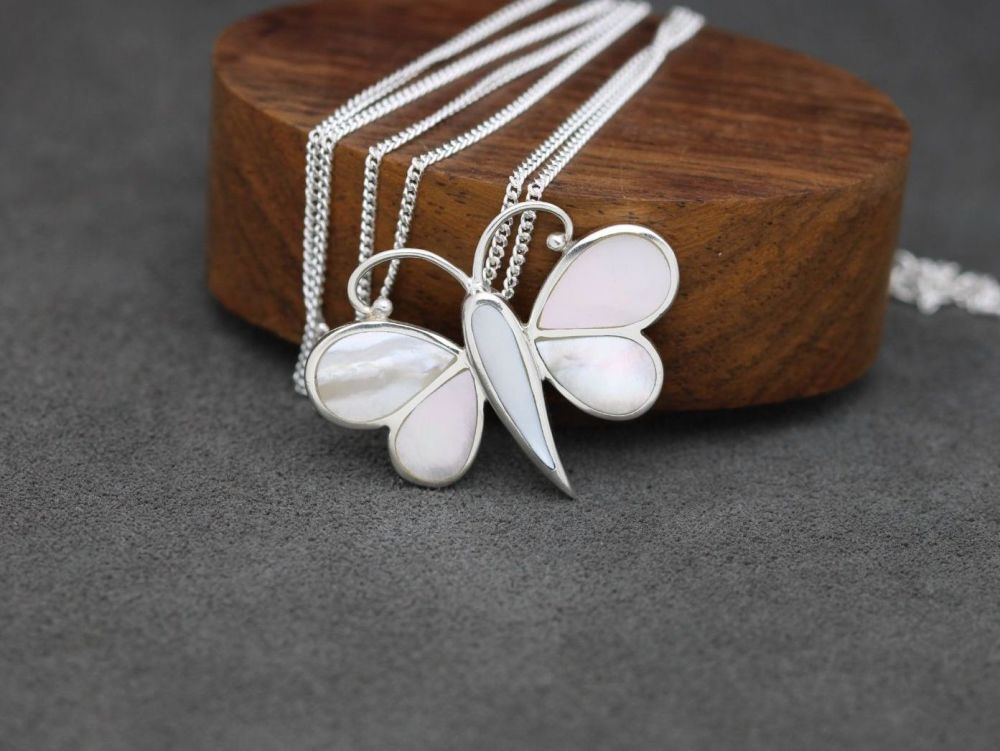 REFURBISHED Sterling silver & mother of pearl butterfly necklace