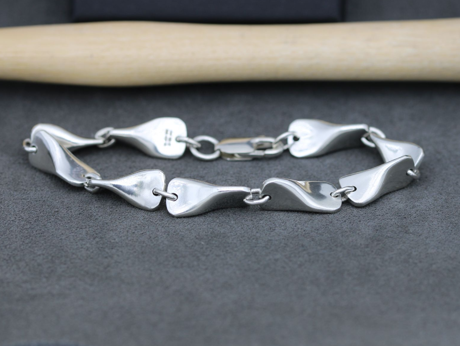 bracelet handmade chonky smooth and twisted AMC HM (13) website.JPG